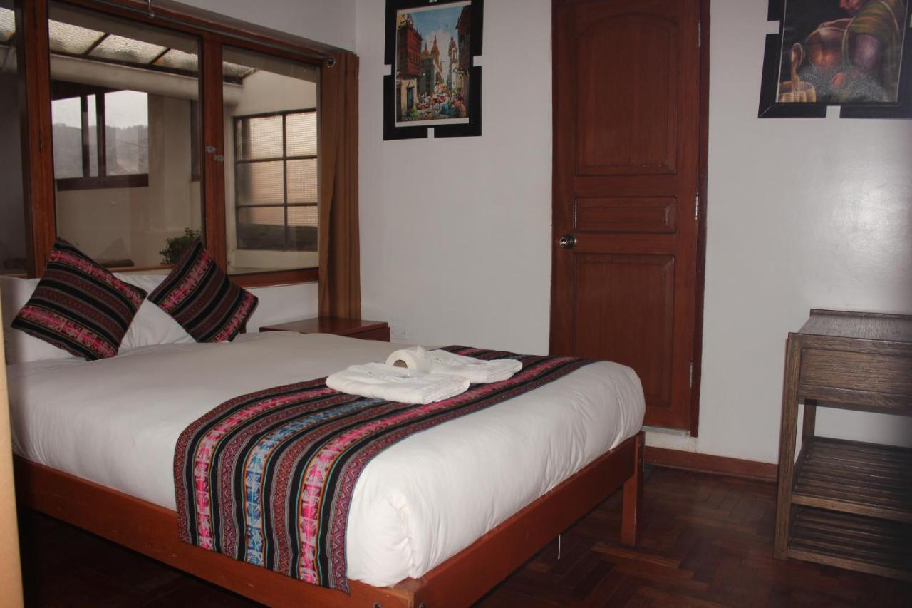 Hostal Turistico Illapa Cusco 119 Exterior photo